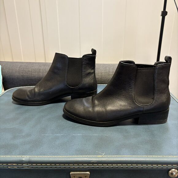 Cole Haan Womens Landsman Boot Size 9 Black Leather Chelsea Bootie Casual Comfy - Picture 3 of 7